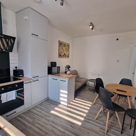 Lolo Properties 2, Free Parking Единбург Екстер'єр фото